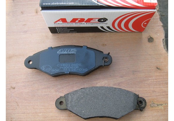 колодки гальмівні Renault Kangoo, Peugeot 206, 306, Citroen Xsara, BOSCH, 7701205513, 172 082, 425 166